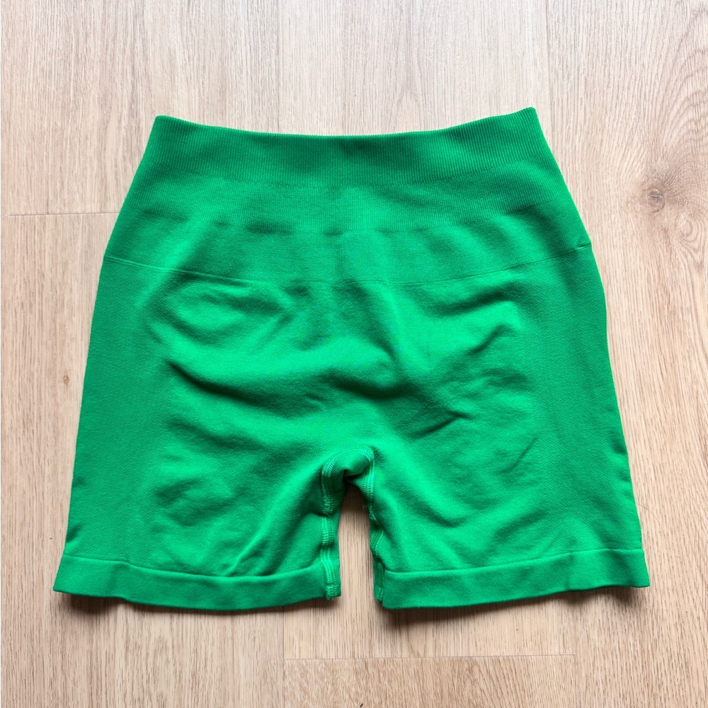 Alphalete Amplify Shorts